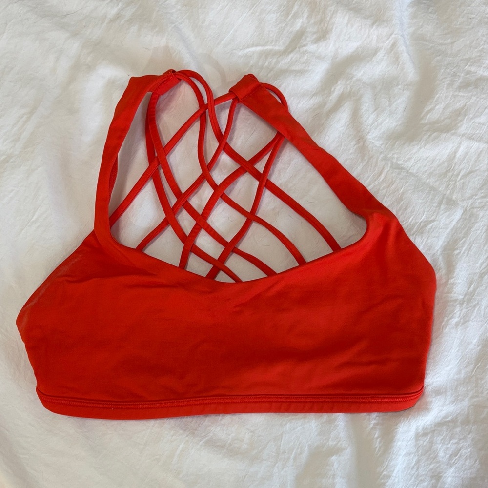 Lululemon Free to be Wild Sports Bra